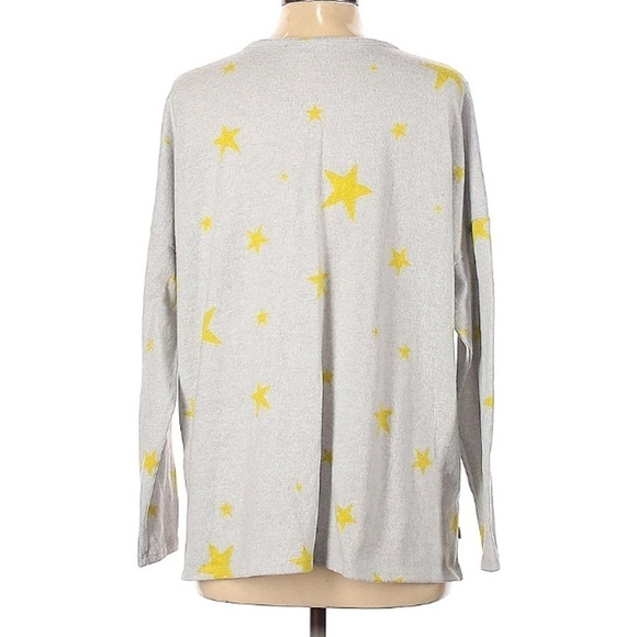 Yellow star print gray pullover sweater long sleeve women’s large pullover - Picture 2 of 5
